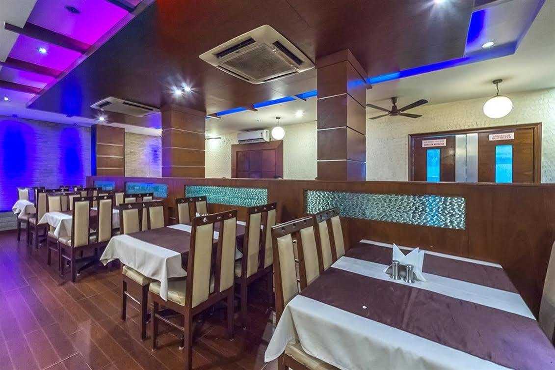 Hotel Vandematharam Bangalore Extérieur photo
