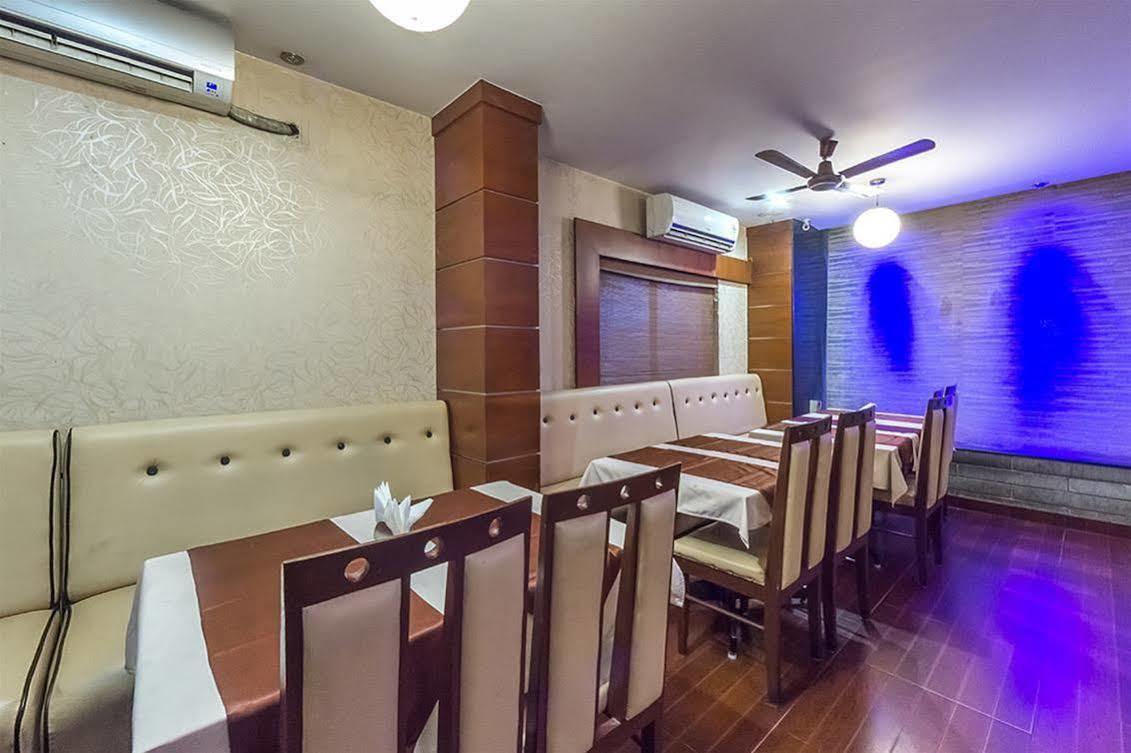 Hotel Vandematharam Bangalore Extérieur photo
