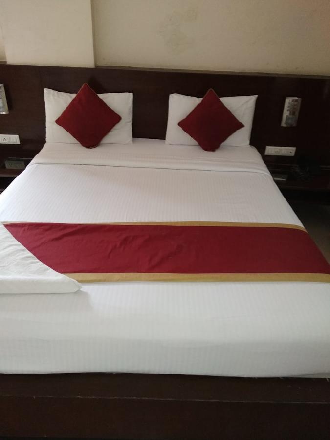 Hotel Vandematharam Bangalore Extérieur photo
